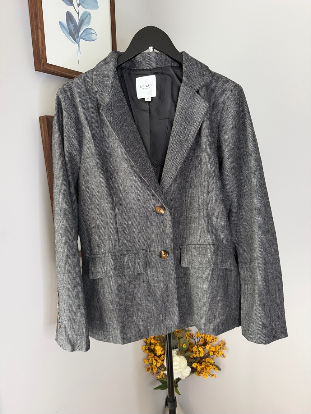 Le Lis Gray Women's Tailored Blazer Jacket with Notch Lapel